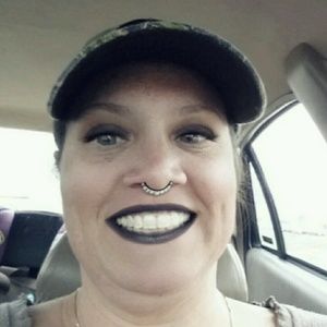 Meet your Posher, Christy